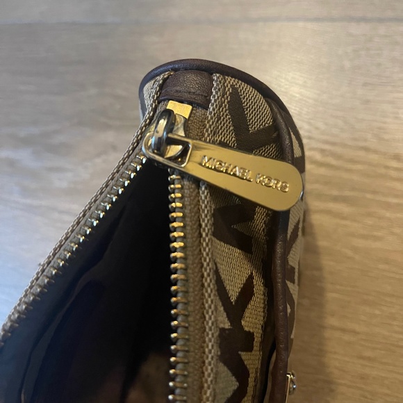 Michael Kors Cosmetic Bag - Picture 6 of 16